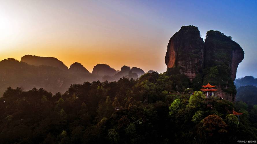 江西龙虎山风景区景点介绍,江西龙虎山风景区景点介绍天气预报